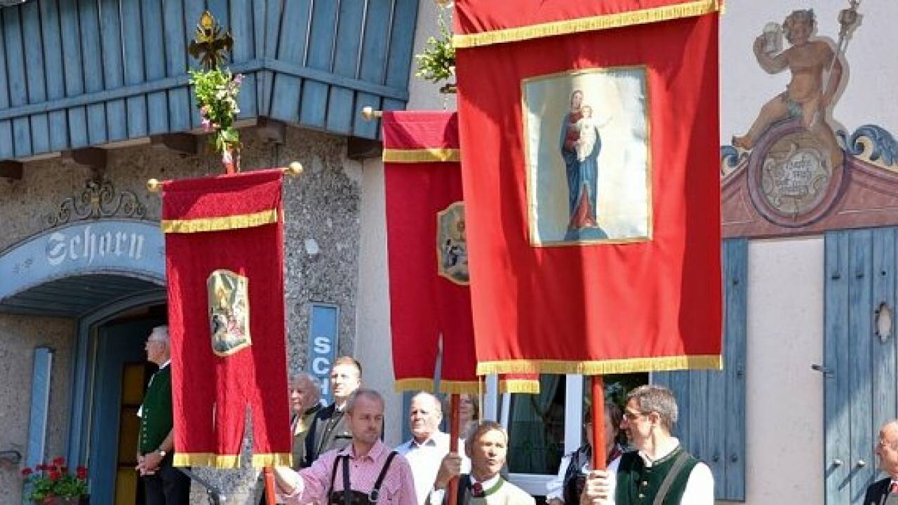 Was feiern wir eigentlich zu Fronleichnam?