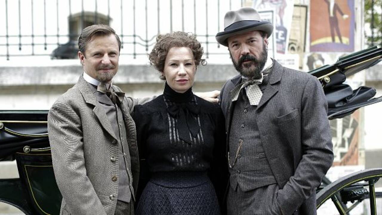 "Madame Nobel": Minichmayr als Bertha von Suttner