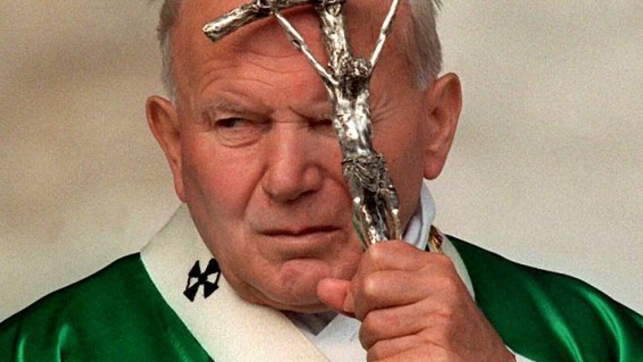 Kult und Kitsch: "Jan Pawel II." als Nationalheiliger