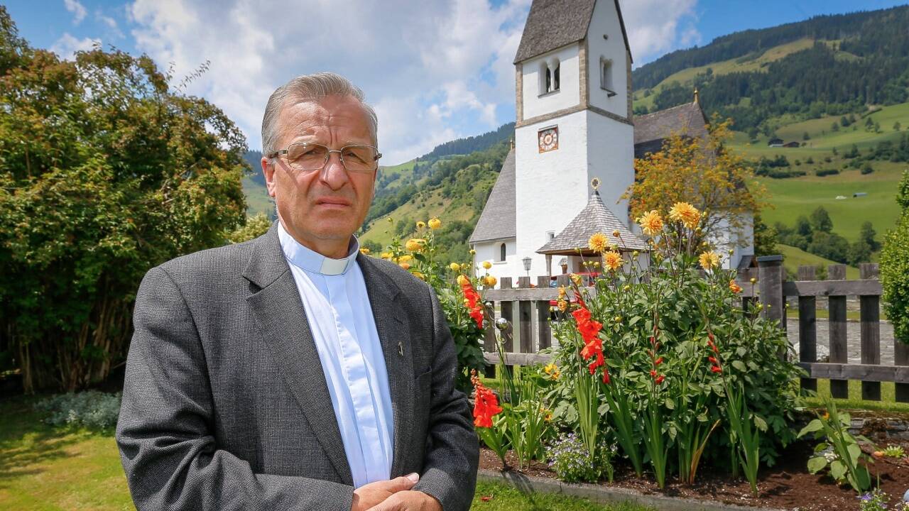 Dechant Christian Siller. 