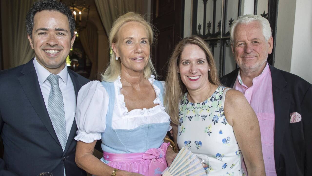 Joseph Bartning, Dorothée Volpini de Maestri, Janeen Bartning und Wolfgang Schwarzhaupt. 