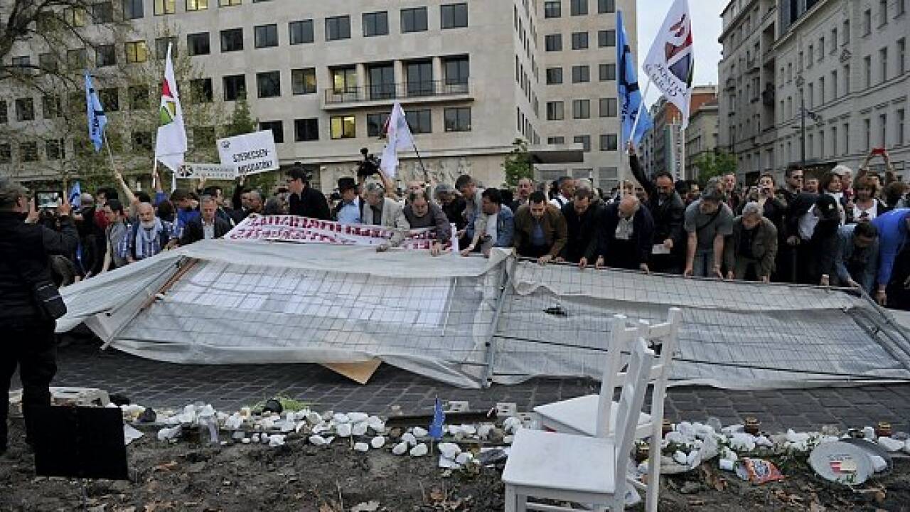Streit um Nazi-Besatzungsdenkmal in Budapest