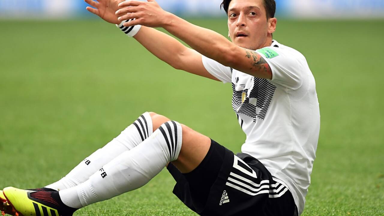 Özil will unter gegenwärtigen Bedingungen nicht mehr im Team spielen 