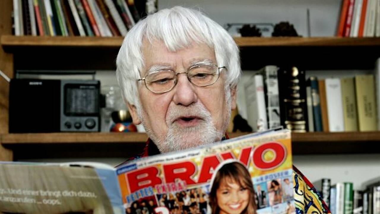 Zeitschrift "Bravo" kürzt bei "Dr. Sommer"