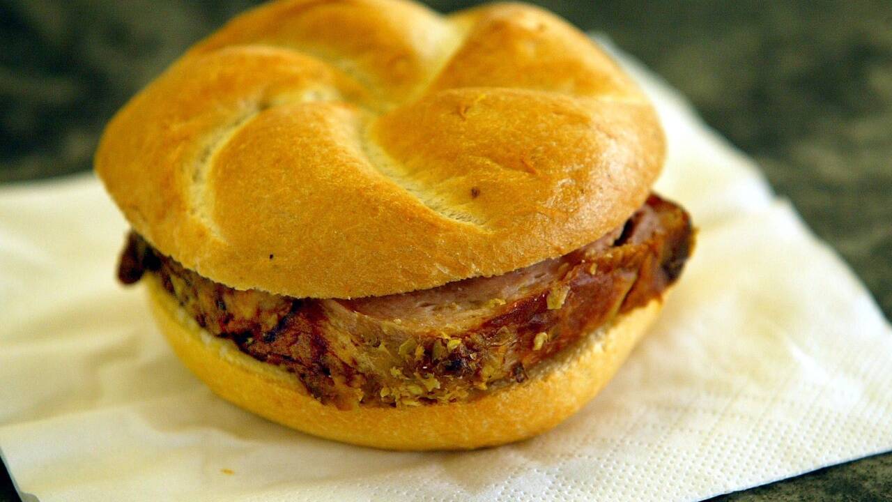 Es ist nur selten zu erkennen, was im Leberkäse drinnen ist.  