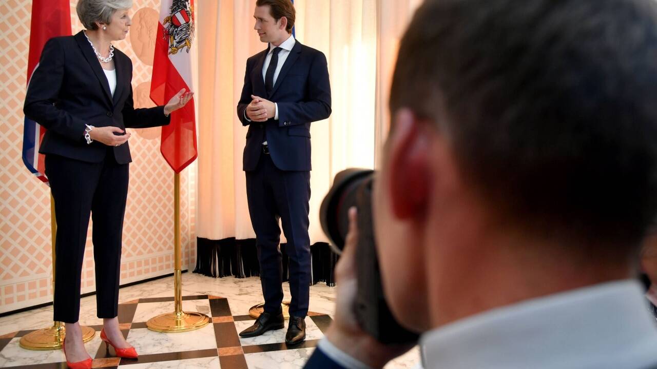 Wer ein gutes Bild von May und Kurz erhaschen wollte, musste schnell sein. 