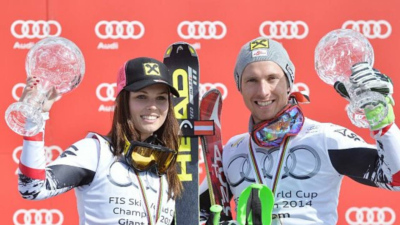 Hirscher und Fenninger wie in Kindertagen obenauf