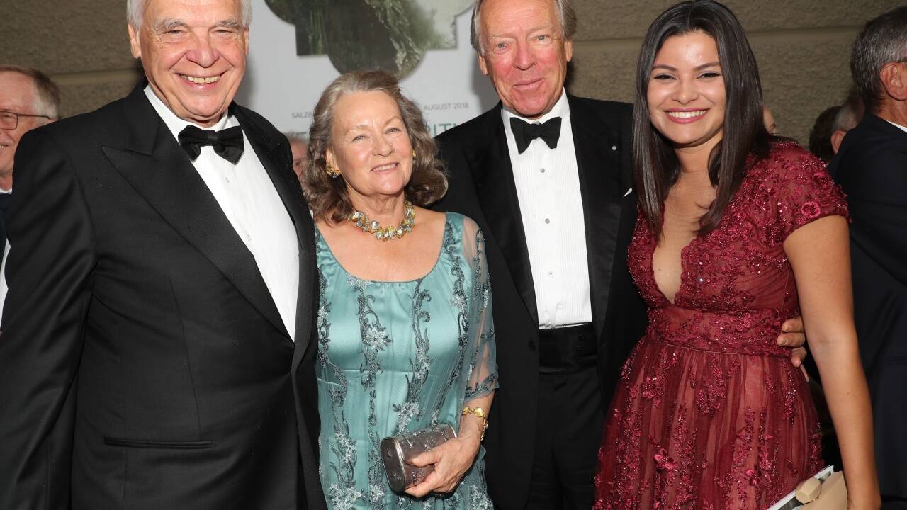 Ex-Festspielintendant Alexander Pereira, Ursula und Helmut Kloiber, und Daniela Pereira de Souza.   Ex-Festspielintendant Alexander Pereira, Ursula und Helmut Kloiber, und Daniela Pereira de Souza.
