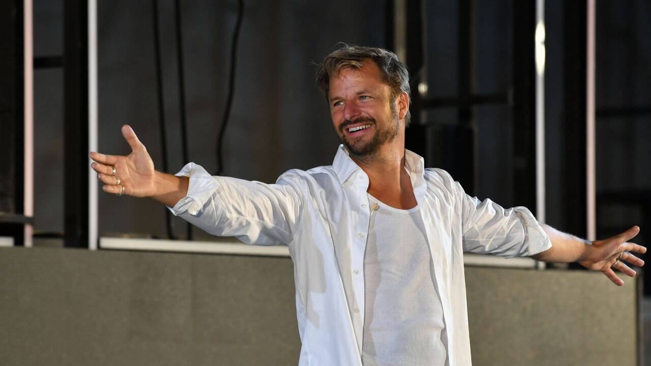 Philipp Hochmair blieb strikt bei dem, was er längst intus hatte: Hofmannsthals Original. 