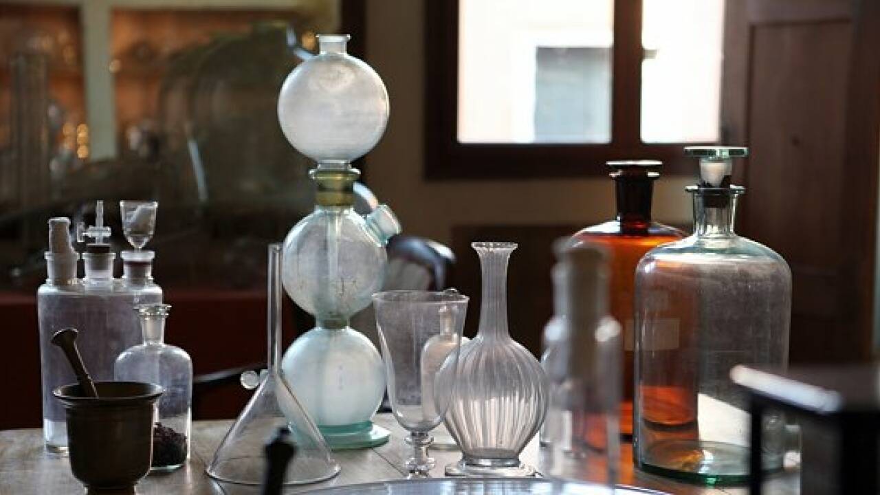 Chemikalien in Parfums und Rasierwasser gefunden