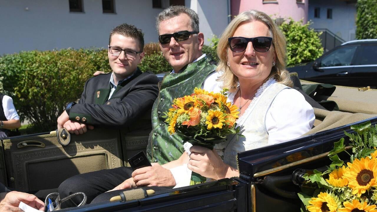 Außenministerin Karin Kneissl (FPÖ) und ihr Ehemann Wolfgang Meilinger.  