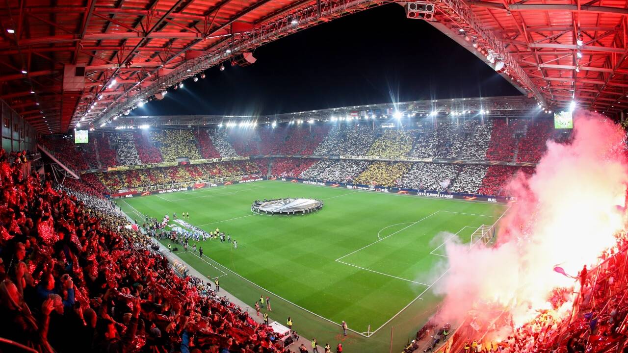 Wieder ein Fußballfest in Salzburg.  Wieder ein Fußballfest in Salzburg.