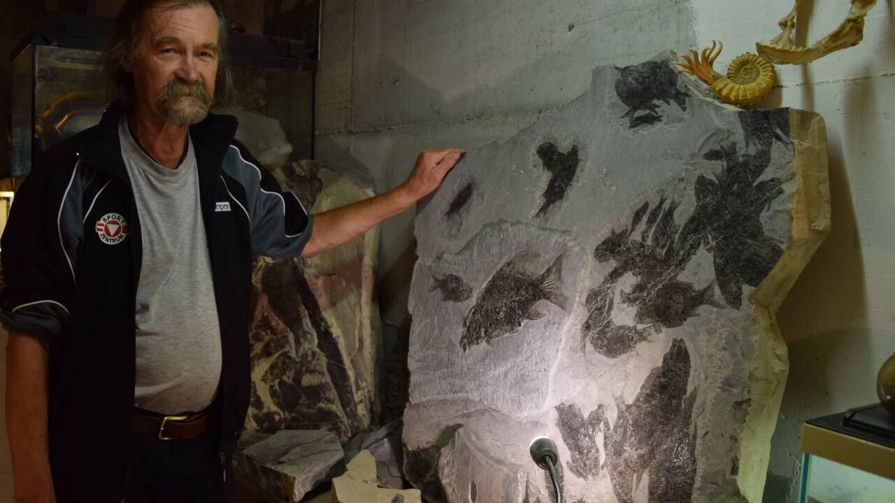 Gerhard Wolf mit einem seiner schönsten Exponate. 