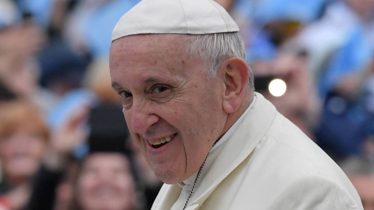 Papst Franziskus auf zweitätigem Irlandbesuch 