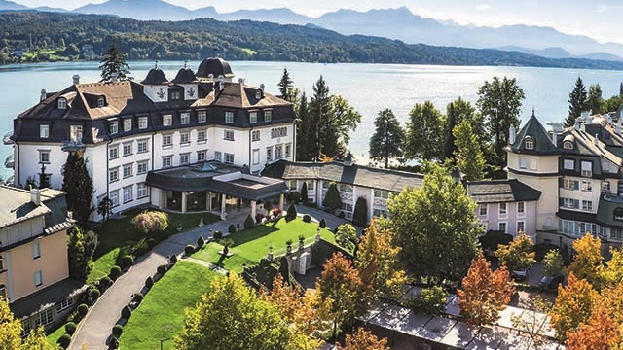 Schlösser, Wellness und Design: Diese Top-Adressen am Wörthersee haben auch im Herbst geöffnet. 