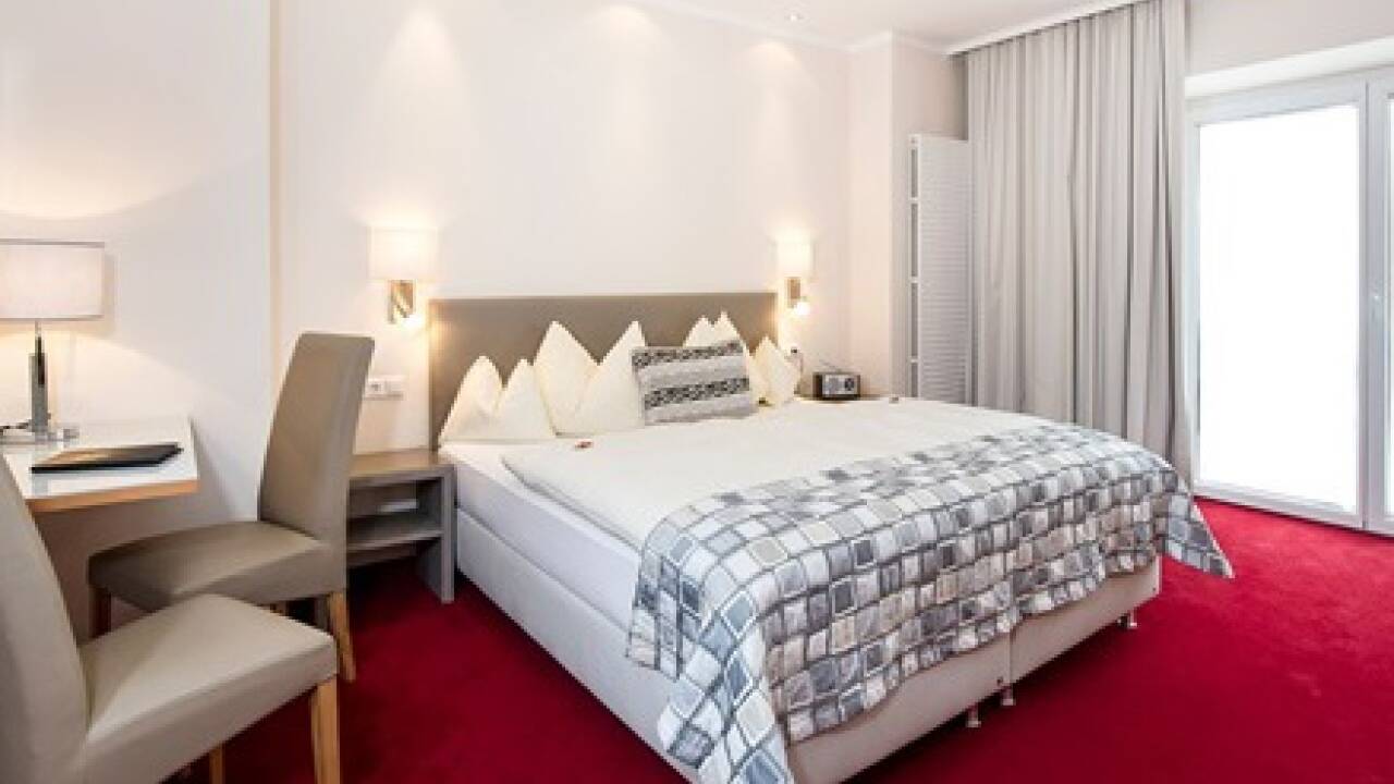 Hotel Post Velden 
