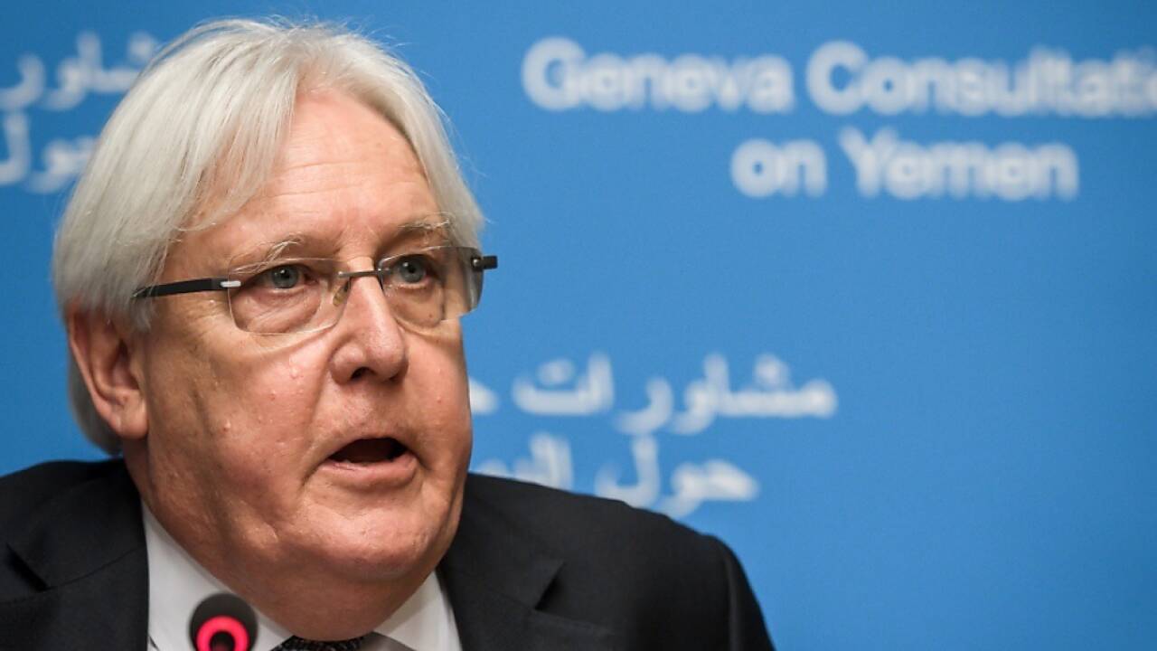 Laut Griffiths arbeite man an einer Lösung für die Reiseprobleme Laut Griffiths arbeite man an einer Lösung für die Reiseprobleme