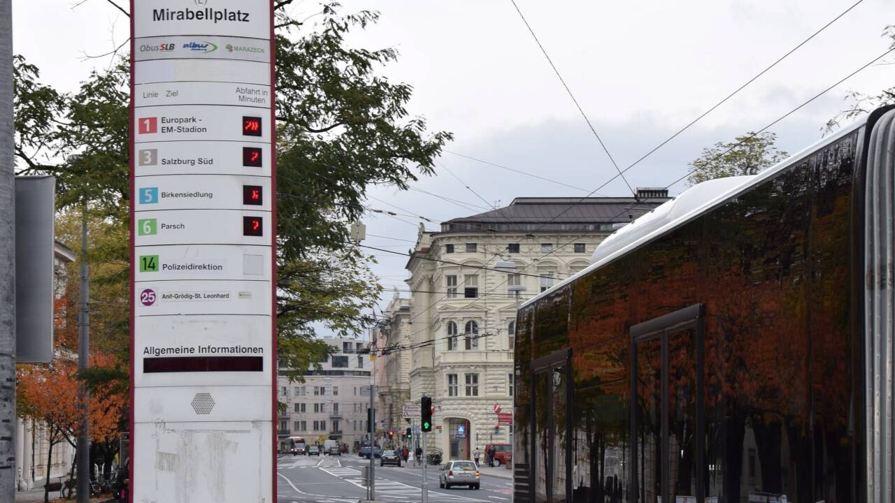 Der Bus-Knotenpunkt Mirabellplatz wird einen Tag quasi außer Betrieb gesetzt.  