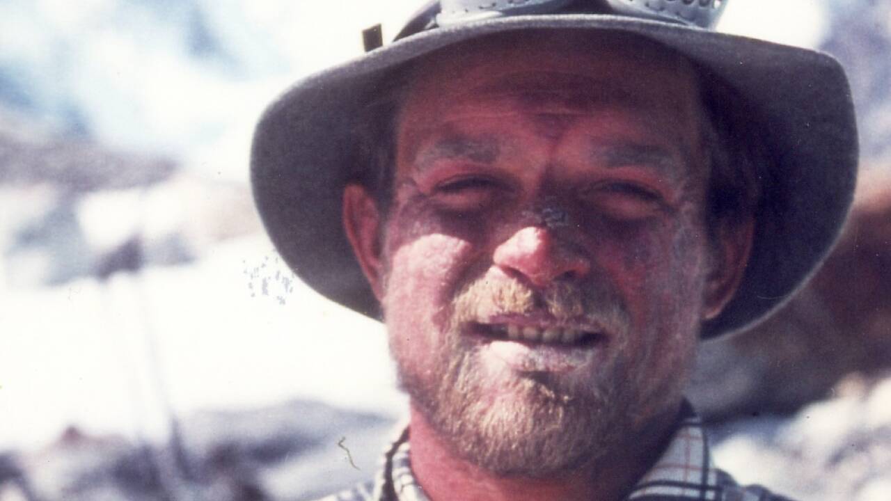 Fritz Wintersteller und Marcus Schmuck am 9. Juni 1957 am Gipfel des Achttausenders „Broad Peak“. 