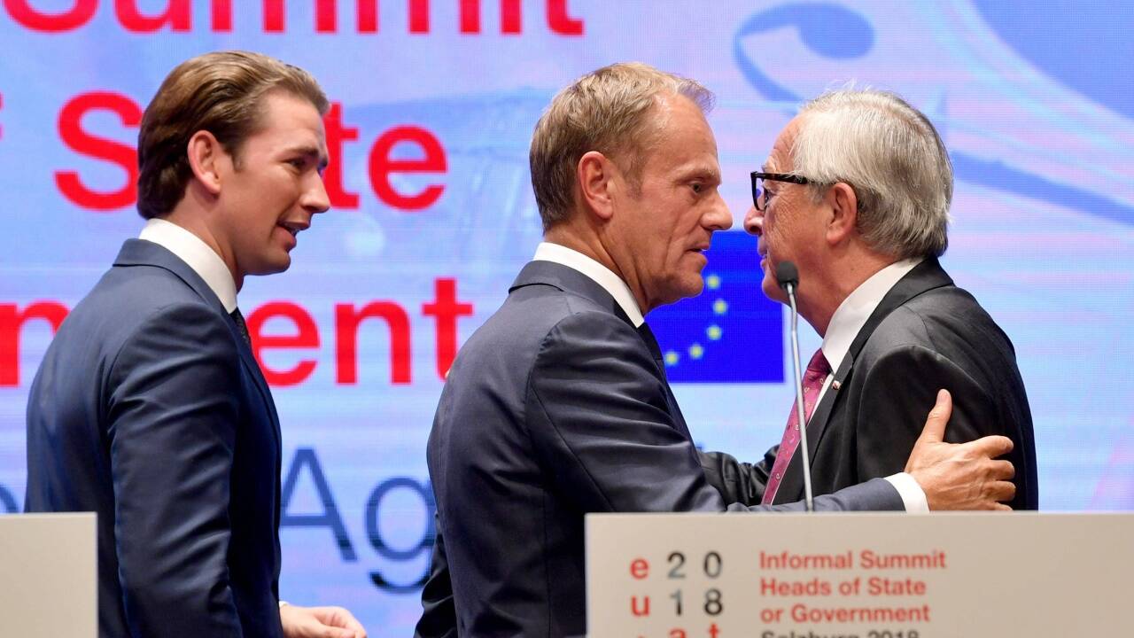 Abschlusspressekonferenz des EU-Gipfels in Salzburg: Bundeskanzler Sebastian Kurz, EU-Ratspräsident Donald Tusk und EU-Kommissionschef Jean-Claude Juncker. 