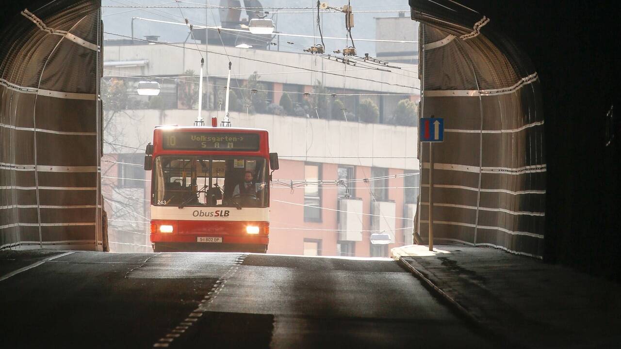 Der Obus soll wieder Licht am Ende des Tunnels sehen.  Der Obus soll wieder Licht am Ende des Tunnels sehen.