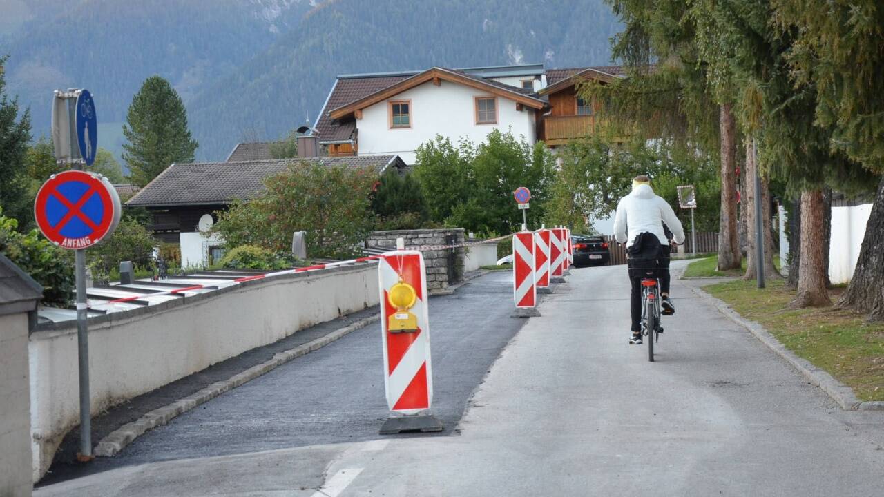 So schaute die Gasse beim Friedhof vorvorige Woche aus... 