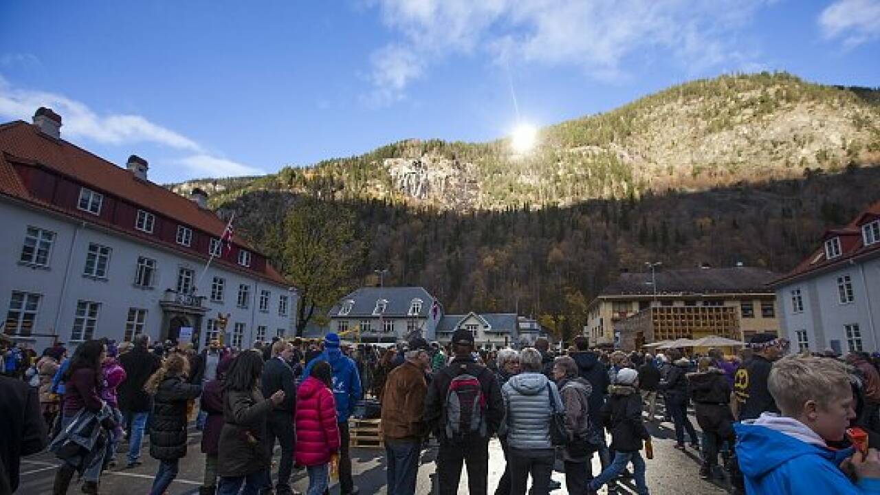 Spiegel montiert: Sonnenschein auch im Winter