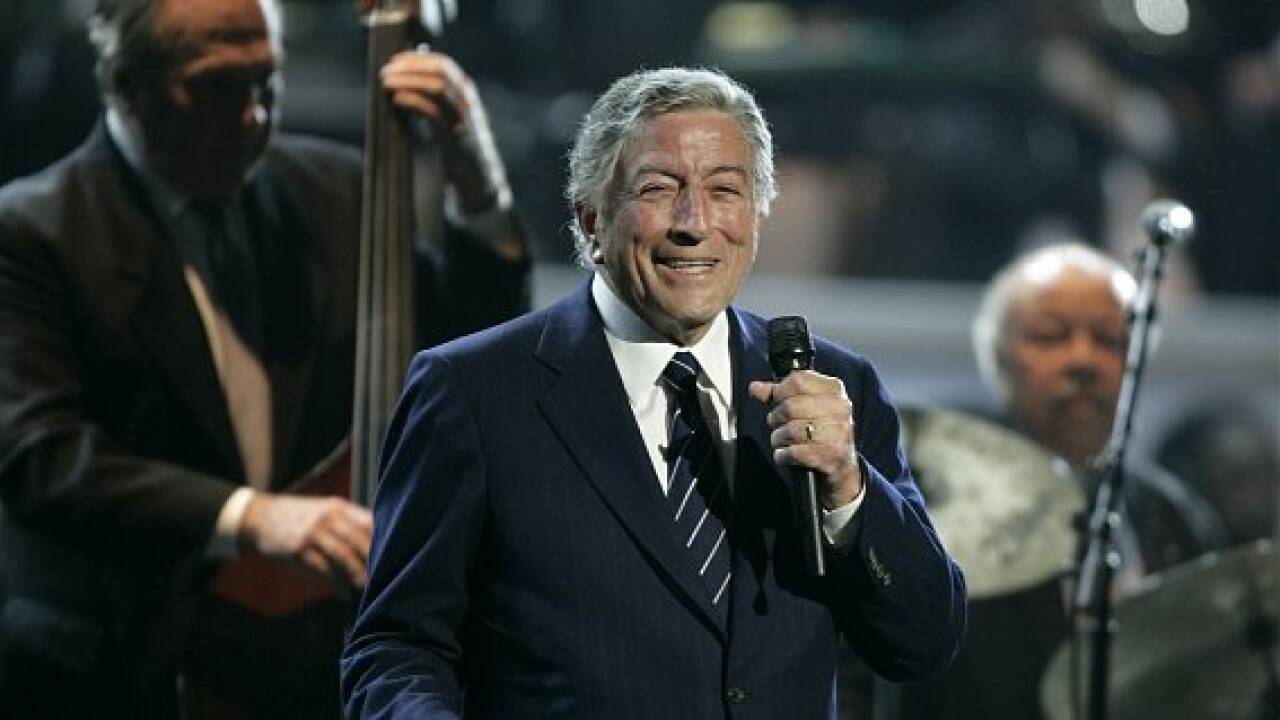 Tony Bennett singt zu Ehren von Martin Luther King Tony Bennett singt zu Ehren von Martin Luther King