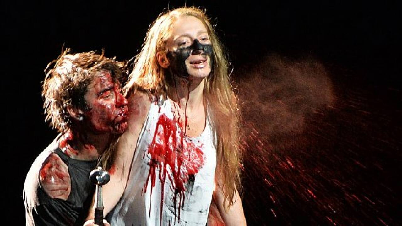 "Die Jungfrau von Orleans": Gottes blutige Kämpferin "Die Jungfrau von Orleans": Gottes blutige Kämpferin