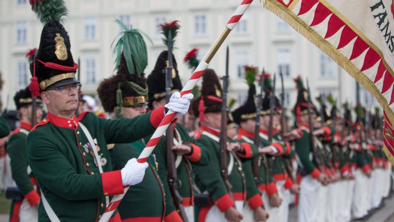 Festakt mit den Salzburger Schützen und Musikkapellen zum 100-Jahr-Jubiläum der Republik Österreich in Wien.  