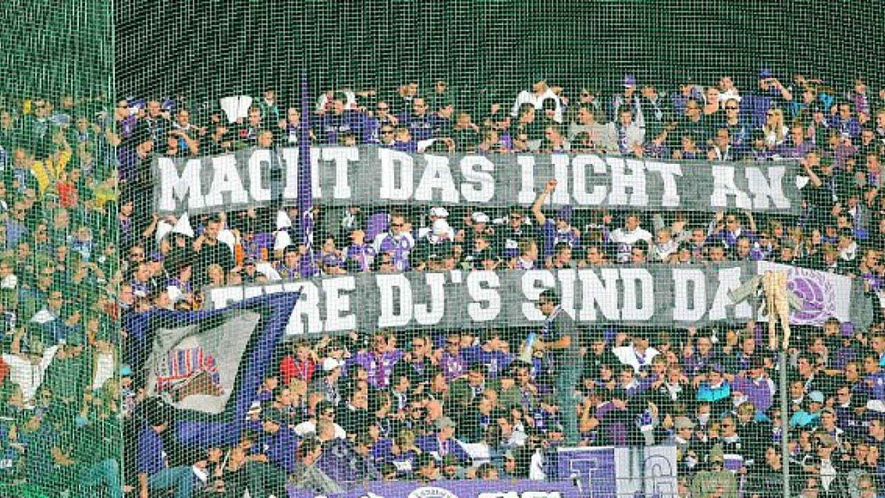 Liefering gegen Austria: Stehplatzkarten ausverkauft