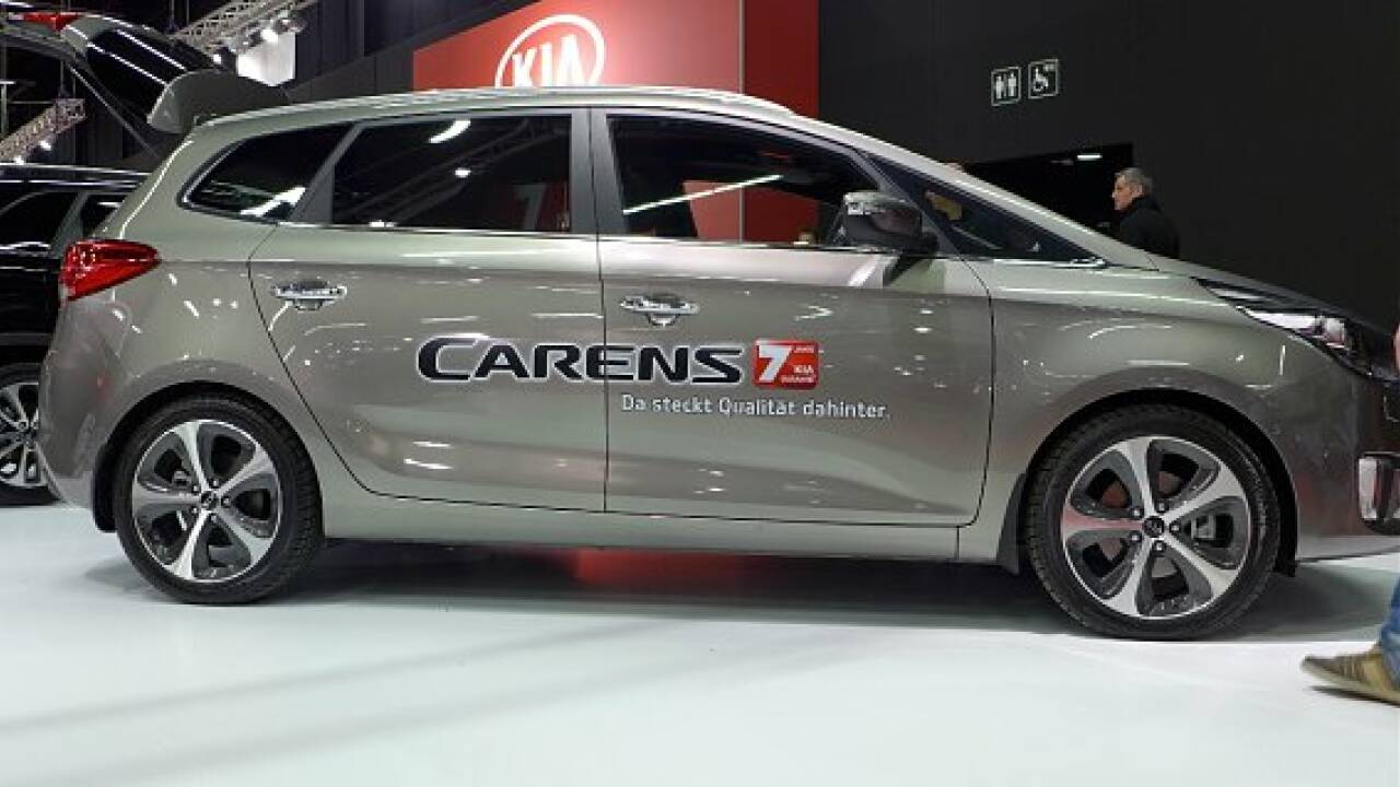 Der Kia Carens hat die Großfamilie im Visier Der Kia Carens hat die Großfamilie im Visier