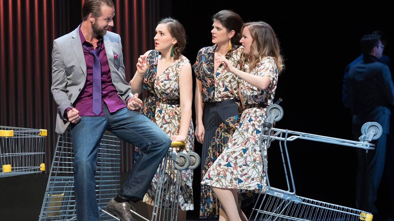 Lescaut (George Humphreys), Pousette (Tamara Ivanis), Rosette (Katie Coventry), Javotte (Hazel McBain). 