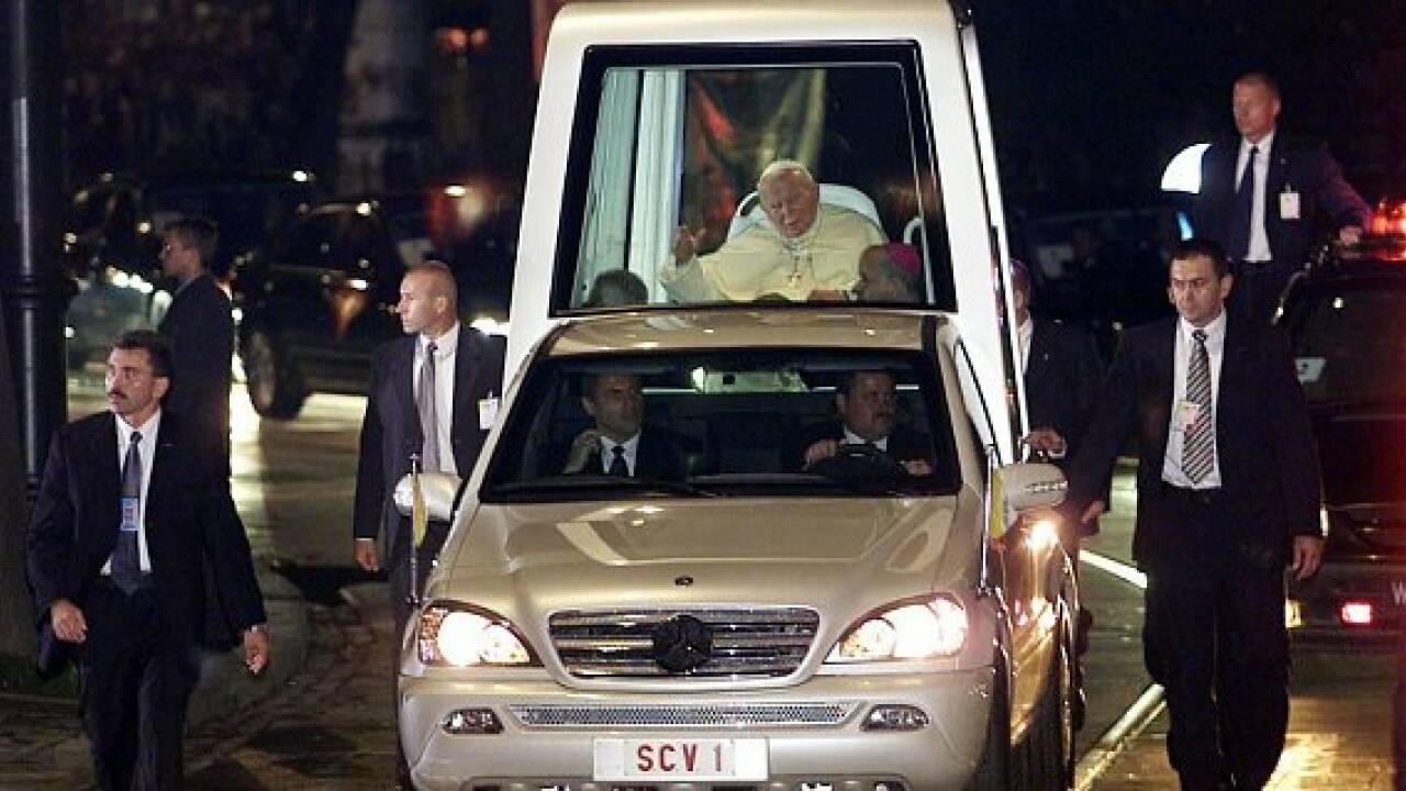 Papst-Wahl: Die Geschichte des Papamobils