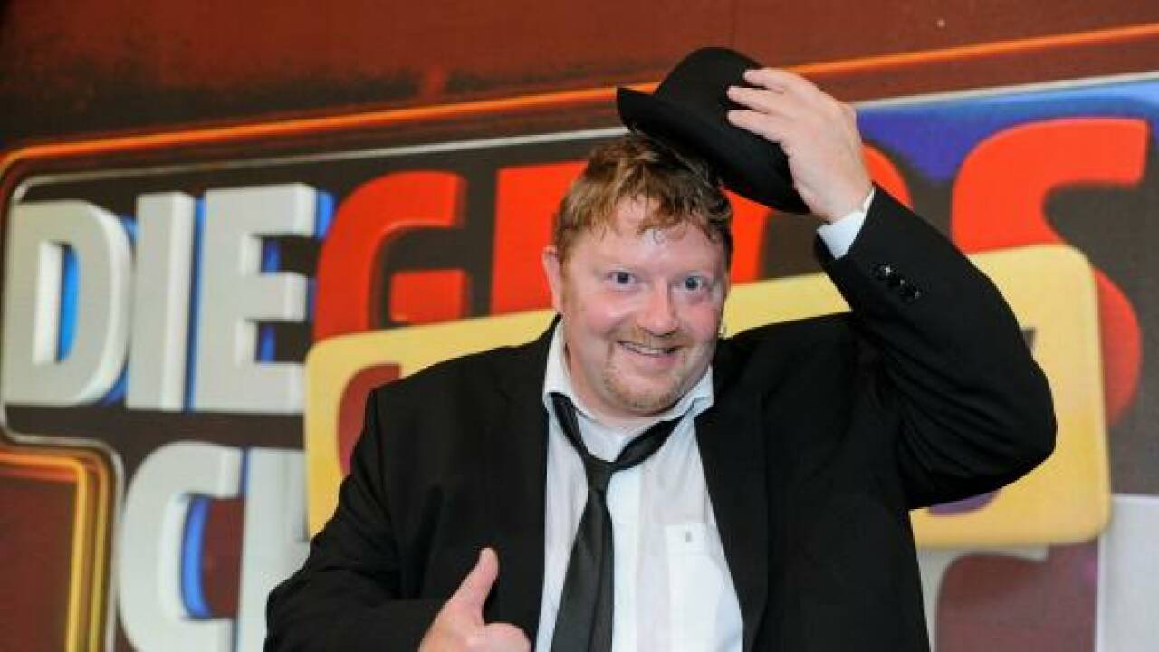Der Blonde Engel flattert von FM4 zur "Comedy Chance" Der Blonde Engel flattert von FM4 zur "Comedy Chance"