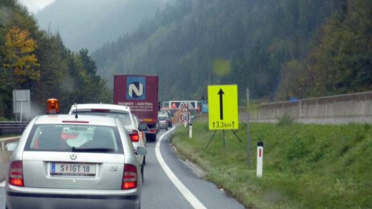 Generalsanierung: Staugefahr auf A10