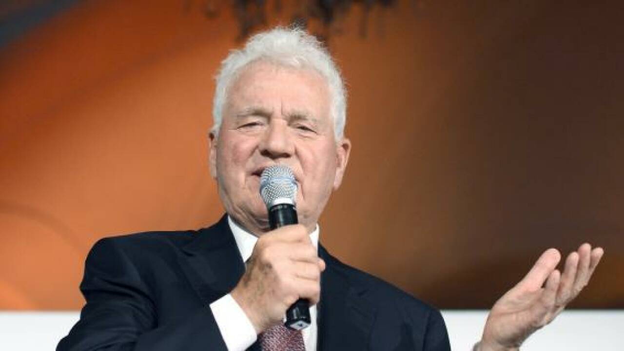 Milliardär macht ernst: Stronach präsentiert seine Partei