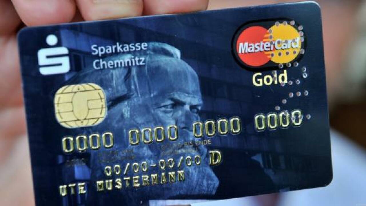 Chemnitzer Sparkasse mit Karl-Marx-Kreditkarte Chemnitzer Sparkasse mit Karl-Marx-Kreditkarte