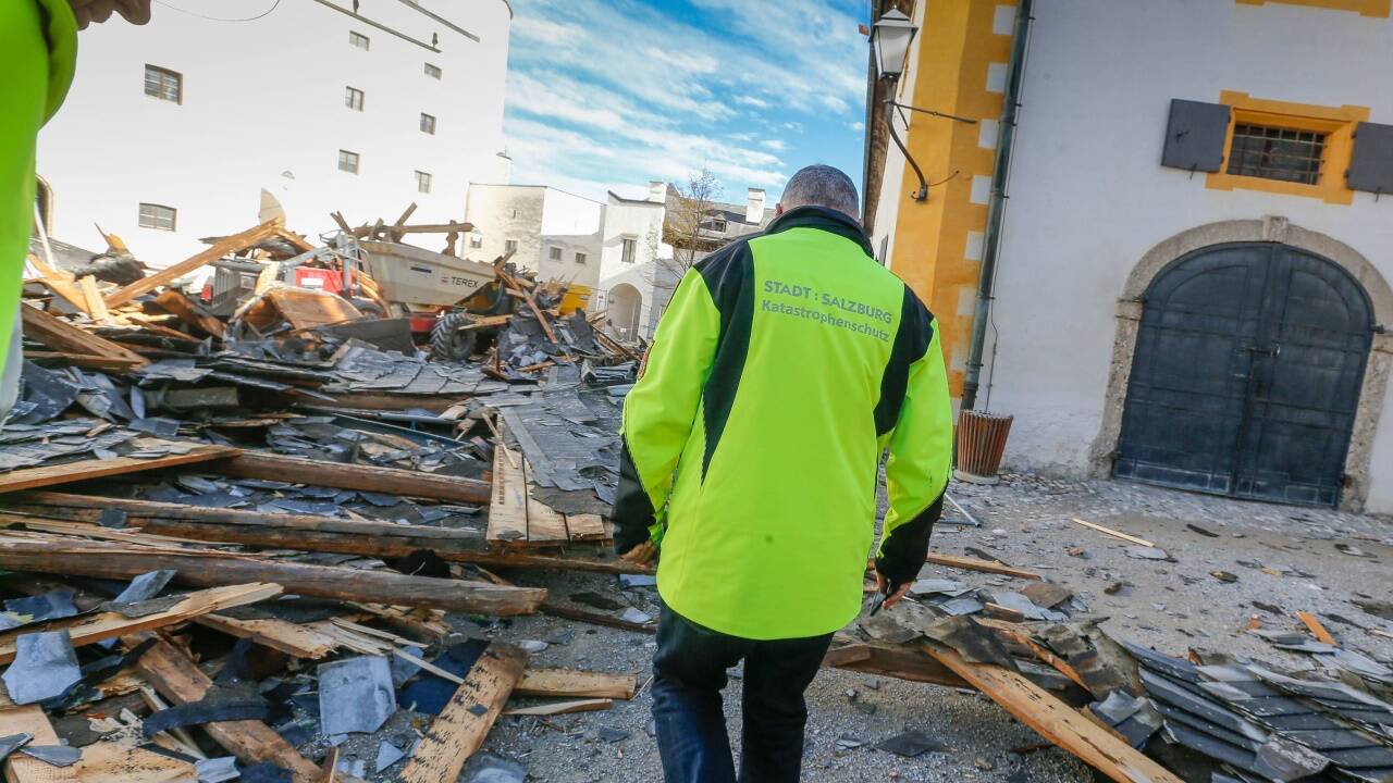 Die Aufräumarbeiten laufen auf Hochtouren.  