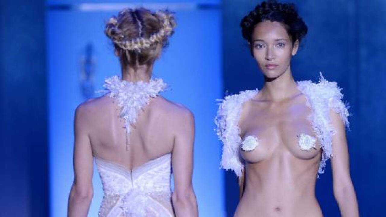 Frühere Ribery-Prostituierte präsentiert Dessous-Kollektion