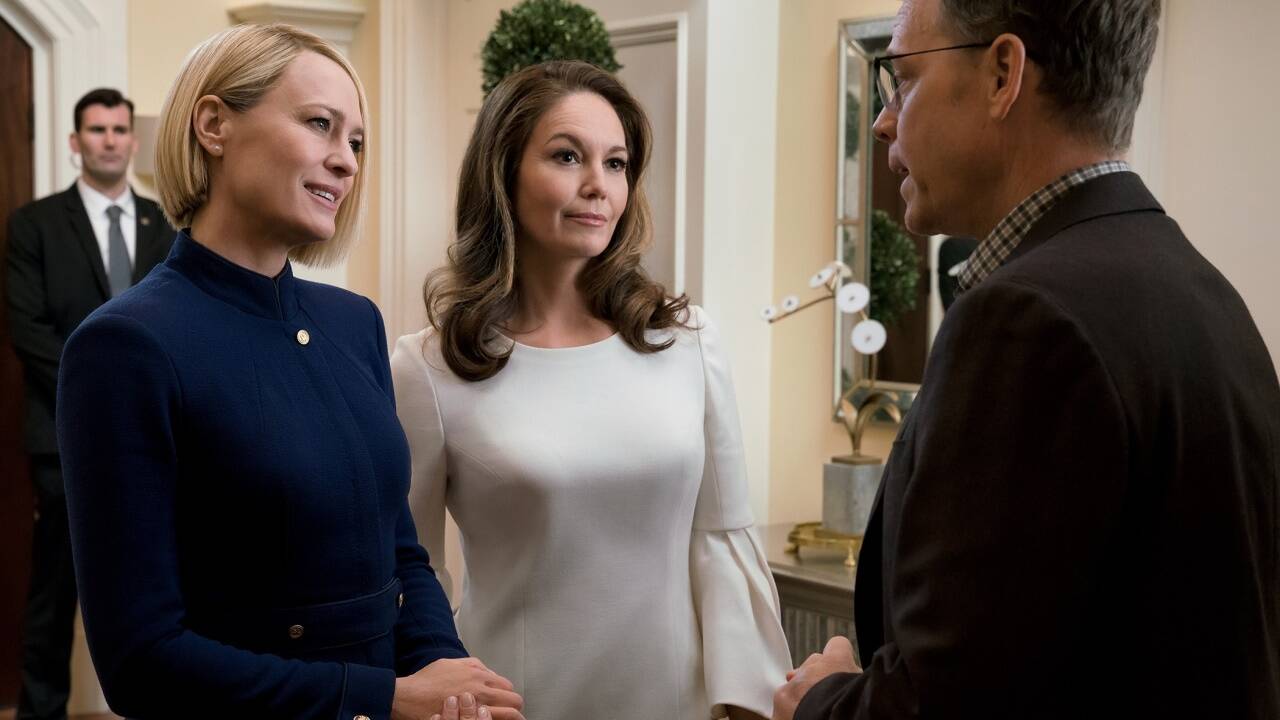 Auch Diane Lane wird in den neuen Folgen zu sehen sein. 