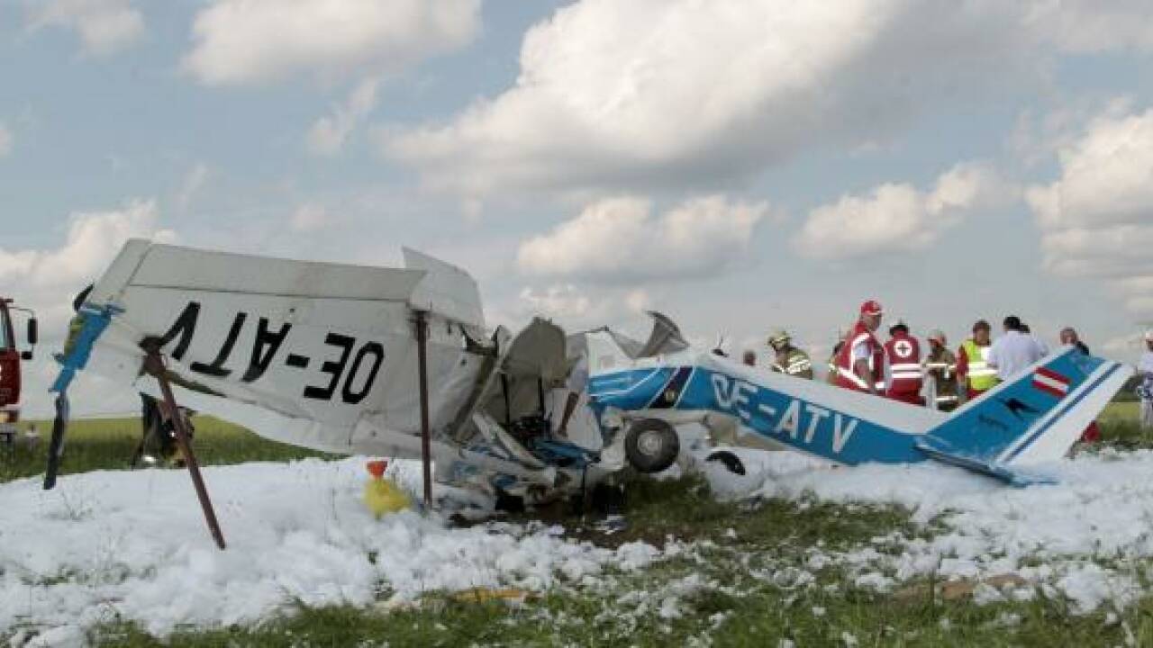 Flugzeug in Straßwalchen abgestürzt - zwei Tote