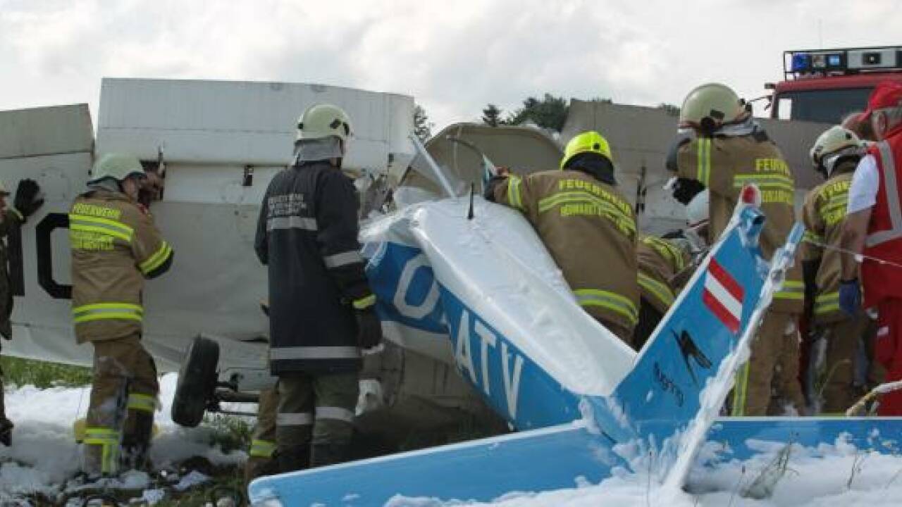 Flugzeug in Straßwalchen abgestürzt - zwei Tote