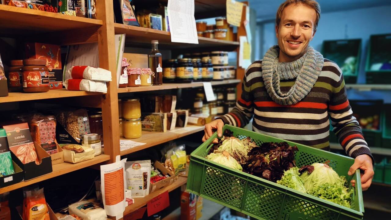 Die Food Coop von Timo Kessler muss oft Anfragen ablehnen: 55 Mitglieder sind eine gute Größe, sagt der 37-Jährige.  