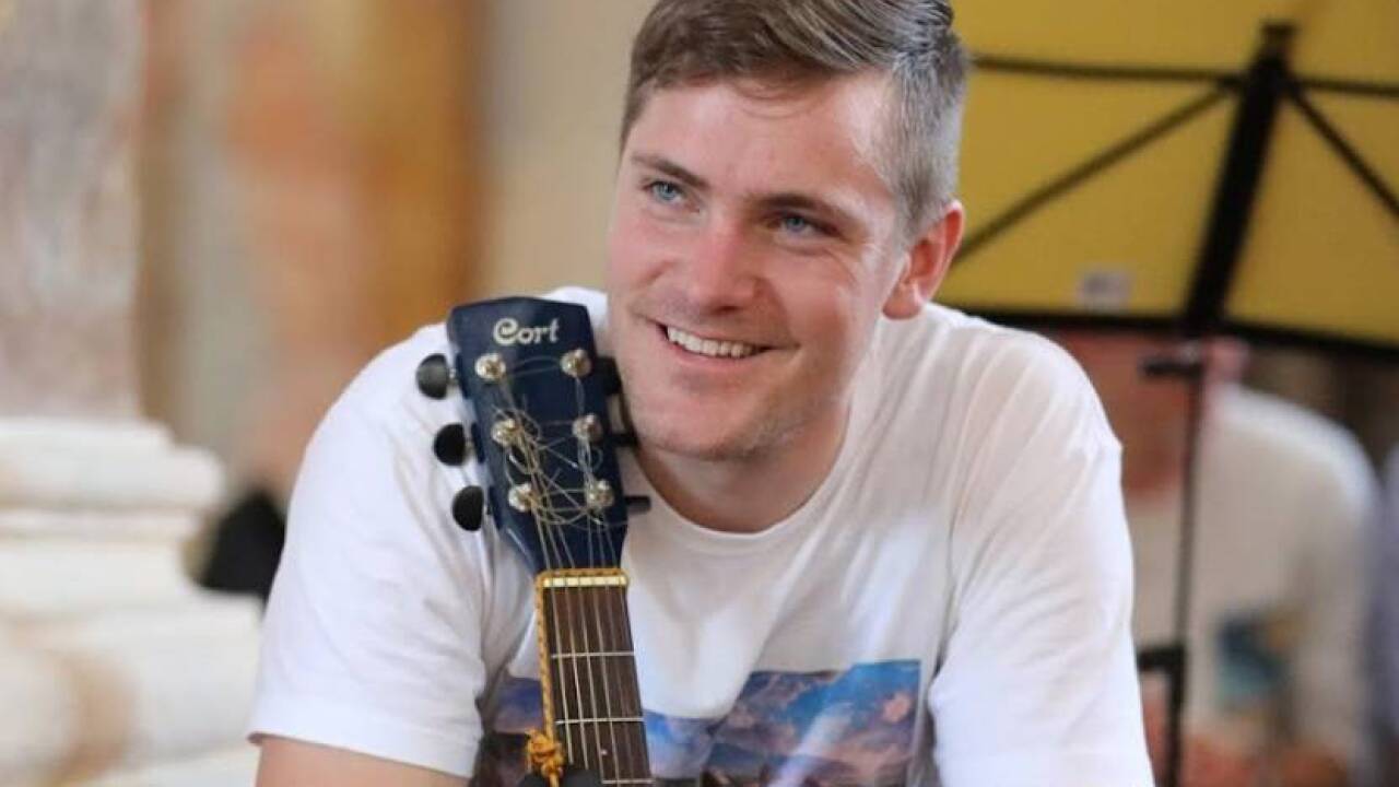 Musik ist für den angehenden Priester Rupert Santner eine große Leidenschaft.  