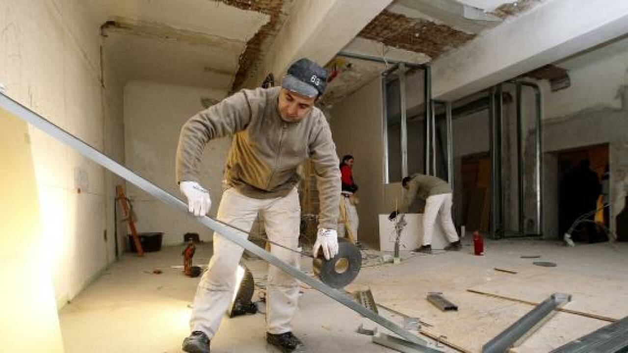Panne: Im neu sanierten Rathaus ist das Dach undicht