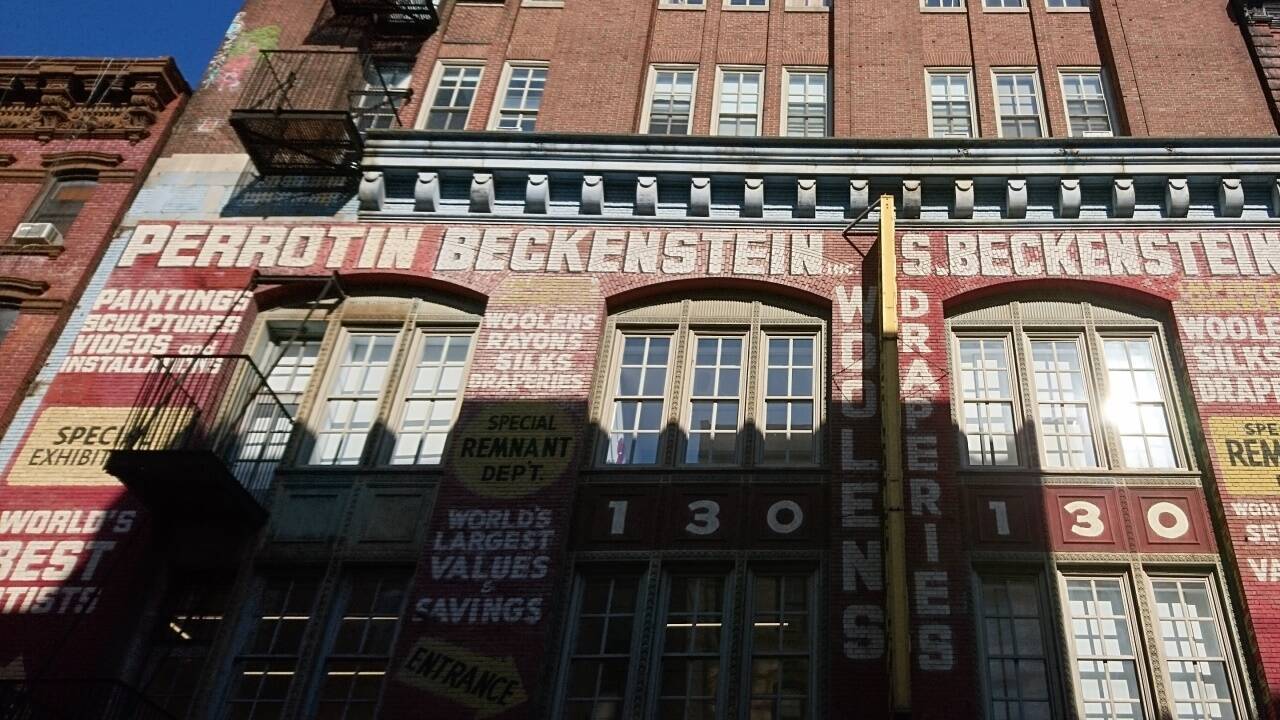 Typisches Tenement aus der Lower East Side. Heute gefragte Wohngegend. 