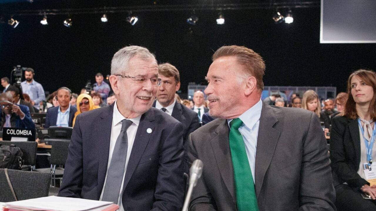 Österreichs Bundespräsident Alexander Van der Bellen ließ Landsmann Arnold Schwarzenegger den Vortritt.  
