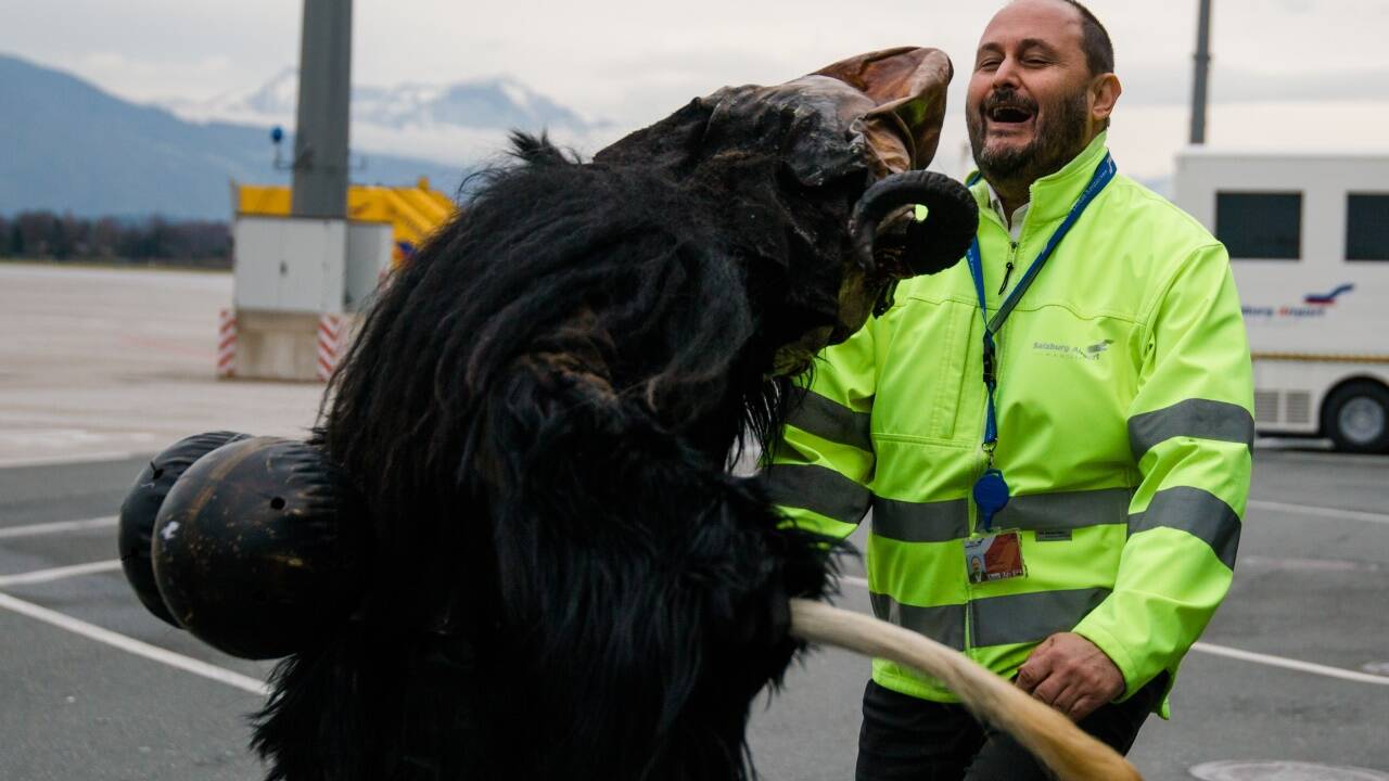 Pressesprecher Alexander Klaus packt den „dunklen Besucher“ an den Hörnern. Pressesprecher Alexander Klaus packt den „dunklen Besucher“ an den Hörnern.