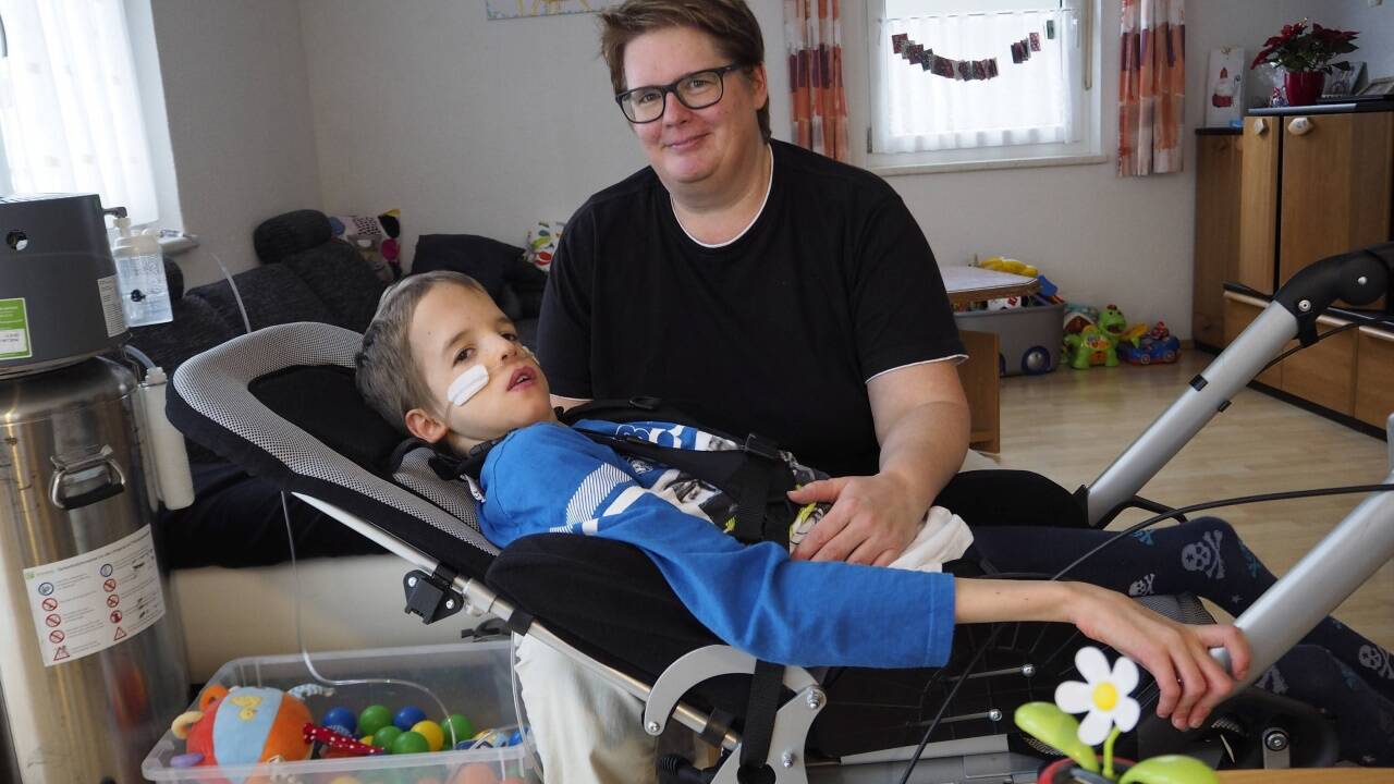 Andrea Kofler mit Sohn David: „Er ist gern unter Kindern.“  